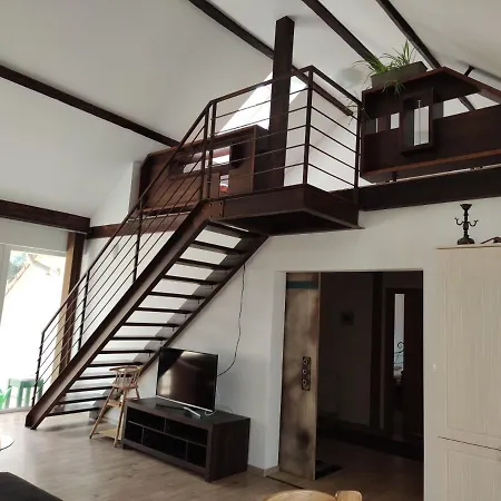 Daire Attic Parkview *